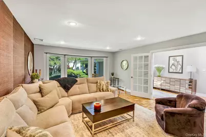2 Yukon Drive, Woodbury, NY 11797 - Photo 8