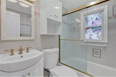 81 Oakside Road, Smithtown, NY 11787 - Photo 12