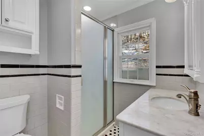 81 Oakside Road, Smithtown, NY 11787 - Photo 20