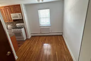 60-46 69th Pl, Maspeth, NY 11378 - Photo 6