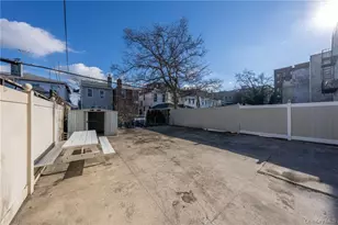 2225 E 21st St, Brooklyn, NY 11229 - Photo 36