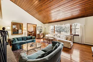 11 Lodge Ln, Port Jefferson, NY 11777 - Photo 12