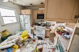 64 White Ave, Nyack, NY 10960 - Photo 14