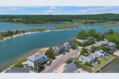 286 Towd Point Road, Southampton, NY 11968 - Photo 32