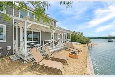 286 Towd Point Road, Southampton, NY 11968 - Photo 4