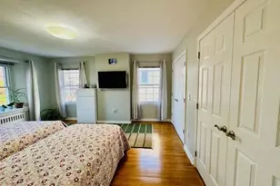 186-22 Avon Rd, Jamaica, NY 11432 - Photo 16