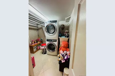 186-22 Avon Road, Jamaica, NY 11432 - Photo 20