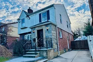 186-22 Avon Rd, Jamaica, NY 11432 - Photo 2