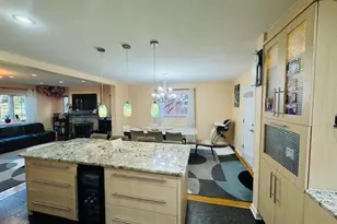 186-22 Avon Rd, Jamaica, NY 11432 - Photo 6