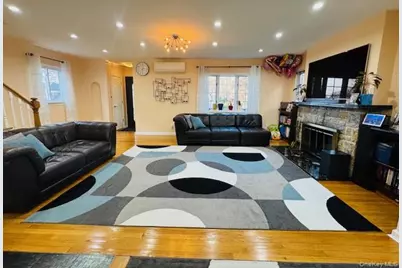 186-22 Avon Road, Jamaica, NY 11432 - Photo 4