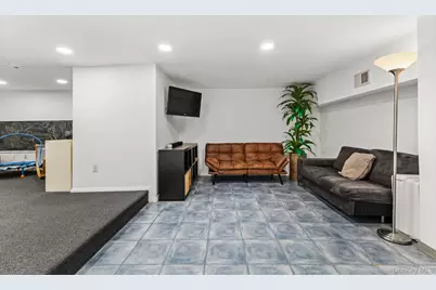 467 Highbrook Avenue, Pelham, NY 10803 - Photo 36