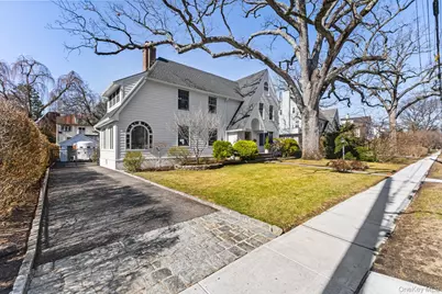 467 Highbrook Avenue, Pelham, NY 10803 - Photo 4