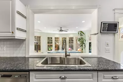 467 Highbrook Avenue, Pelham, NY 10803 - Photo 16