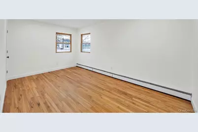 73 Maple Avenue, Shirley, NY 11967 - Photo 18