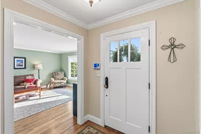 11 Oxford Street, Northport, NY 11768 - Photo 10