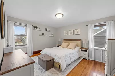 42 Driving Park Avenue, Lynbrook, NY 11563 - Photo 12