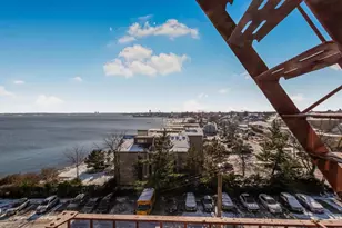 1110 Stadium Ave, Bronx, NY 10465 - Photo 16