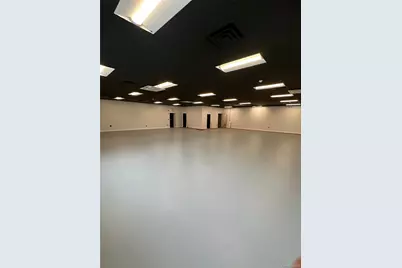 611 Arlington Turnpike, Poughkeepsie, NY 12603 - Photo 2