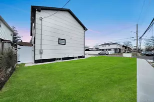 2105 Hoffman Ave, Elmont, NY 11003 - Photo 4