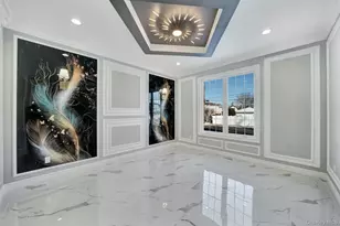 2105 Hoffman Ave, Elmont, NY 11003 - Photo 16