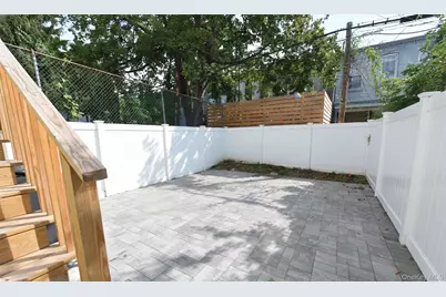 255 Lincoln Avenue, Brooklyn, NY 11208 - Photo 20