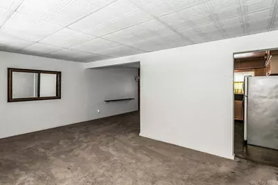 562 Arcadian Avenue, Valley Stream, NY 11580 - Photo 4