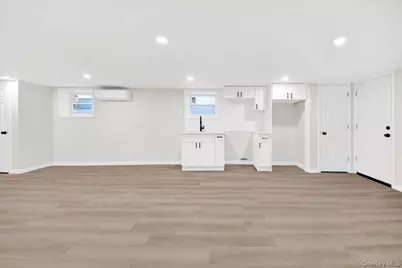 1625 Overing Street, Bronx, NY 10461 - Photo 18