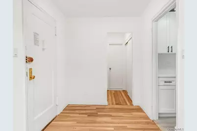 2165 Matthews Avenue #4A, Bronx, NY 10462 - Photo 4