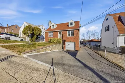 54 Staunton Street, Yonkers, NY 10704 - Photo 34