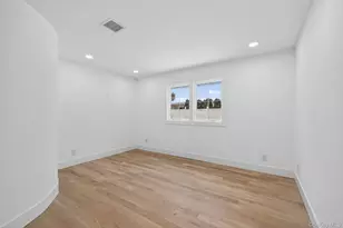 92 Kings Walk, Massapequa Park, NY 11762 - Photo 14