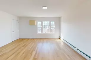 4-72 Beach 43rd St, Far Rockaway, NY 11691 - Photo 2