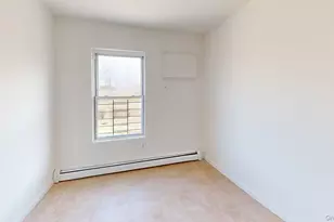 4-72 Beach 43rd St, Far Rockaway, NY 11691 - Photo 18