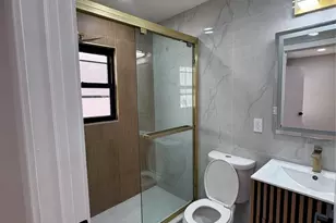 115-16 199th St, Saint Albans, NY 11412 - Photo 12