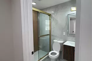 115-16 199th St, Saint Albans, NY 11412 - Photo 12