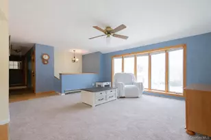 4 Manchester Dr, Bethpage, NY 11714 - Photo 2