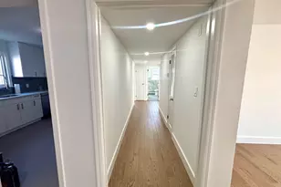 225 Cleveland Ave, Mineola, NY 11501 - Photo 8