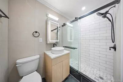 14-34 110th St #5I, College Point, NY 11356 - Photo 10