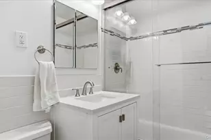 10 Lenox Rd, Rockville Centre, NY 11570 - Photo 12