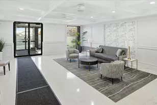 10 Lenox Rd, Rockville Centre, NY 11570 - Photo 2