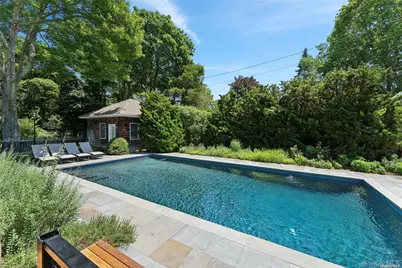 695 Main Street, Westhampton Beach, NY 11978 - Photo 24