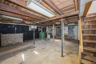 123 Lynbrook Dr, Mastic Beach, NY 11951 - Photo 18