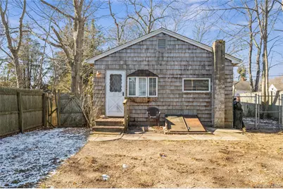 123 Lynbrook Drive, Mastic Beach, NY 11951 - Photo 20