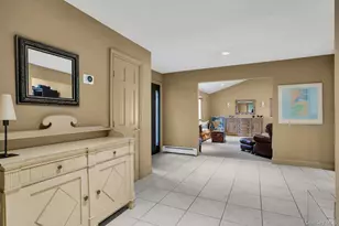 48 Randolph Dr, Dix Hills, NY 11746 - Photo 8