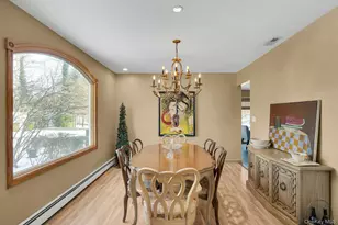 48 Randolph Dr, Dix Hills, NY 11746 - Photo 14