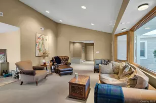 48 Randolph Dr, Dix Hills, NY 11746 - Photo 12