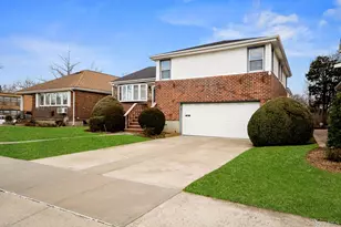 79-09 260th St, Floral Park, NY 11004 - Photo 2