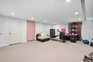 79-09 260th St, Floral Park, NY 11004 - Photo 12