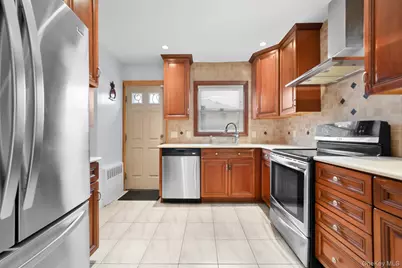 79-09 260th Street, Floral Park, NY 11004 - Photo 6