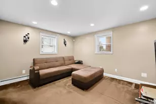 79-09 260th St, Floral Park, NY 11004 - Photo 10