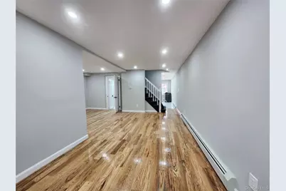 13316 Centreville Street, Ozone Park, NY 11417 - Photo 4